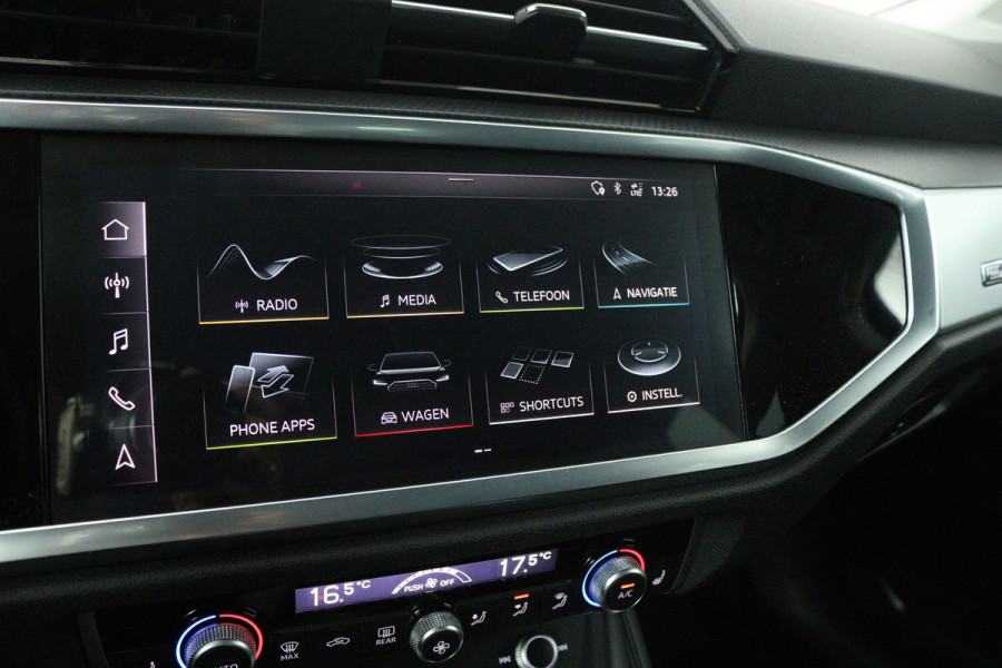 Audi Q3 35 TFSI Pro Line (STOELVERWARMING, CRUISE CONTROL, NAVIGATIE, LANE-ASSIST, PARKEERSENSOREN)