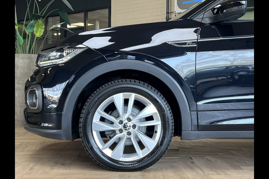 Volkswagen T-Cross 1.0 TSI Styl R-Line | Navi | ACC | Dode hoek| 17' | Carplay | PDC V+A | Stoelverwarming |
