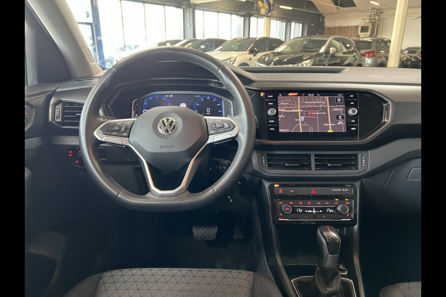 Volkswagen T-Cross 1.0 TSI Styl R-Line | Navi | ACC | Dode hoek| 17' | Carplay | PDC V+A | Stoelverwarming |