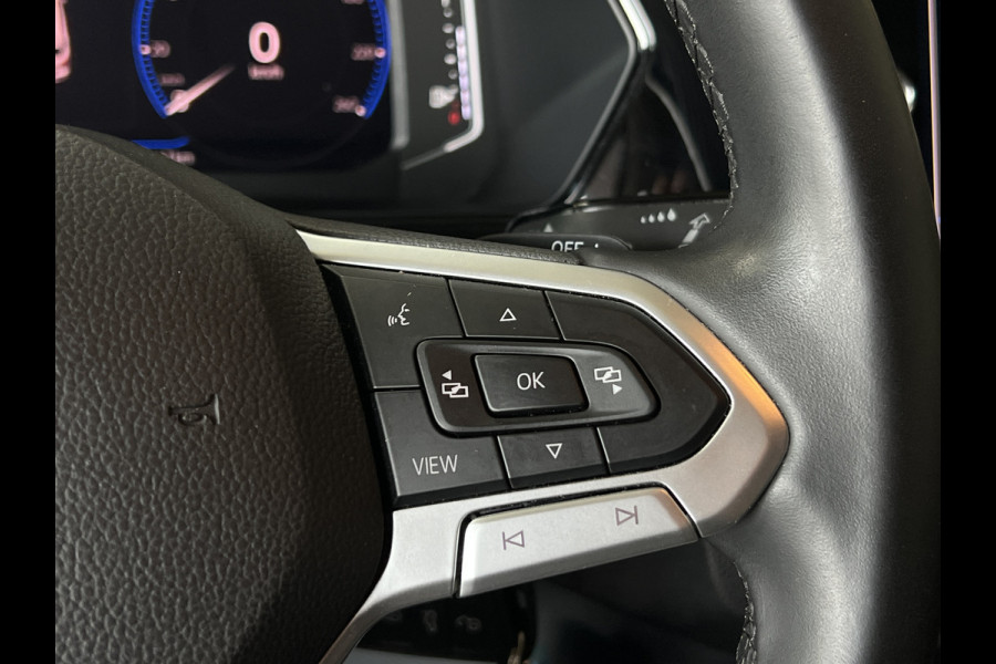 Volkswagen T-Cross 1.0 TSI Styl R-Line | Navi | ACC | Dode hoek| 17' | Carplay | PDC V+A | Stoelverwarming |