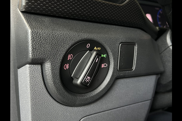 Volkswagen T-Cross 1.0 TSI Styl R-Line | Navi | ACC | Dode hoek| 17' | Carplay | PDC V+A | Stoelverwarming |