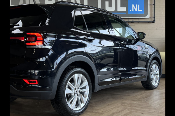 Volkswagen T-Cross 1.0 TSI Styl R-Line | Navi | ACC | Dode hoek| 17' | Carplay | PDC V+A | Stoelverwarming |