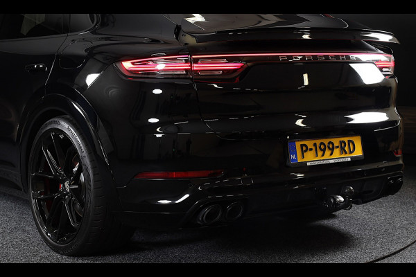 Porsche Cayenne Coupé 3.0 E-Hybrid / Cc / Sport Chrono / Leder / F1 / Panoramadak / Memory / Camera / Trekhaak / 22 Inch