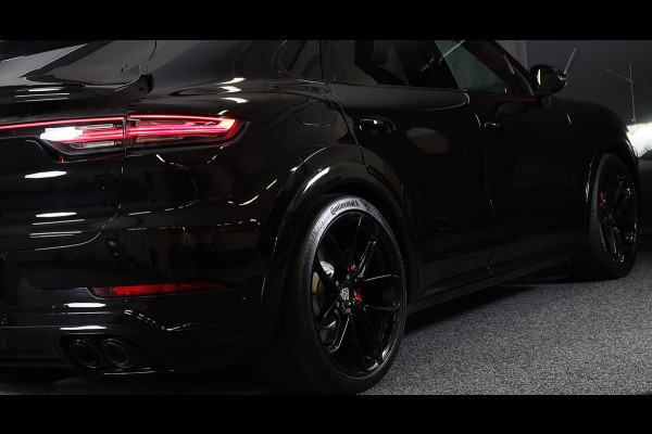 Porsche Cayenne Coupé 3.0 E-Hybrid / Cc / Sport Chrono / Leder / F1 / Panoramadak / Memory / Camera / Trekhaak / 22 Inch
