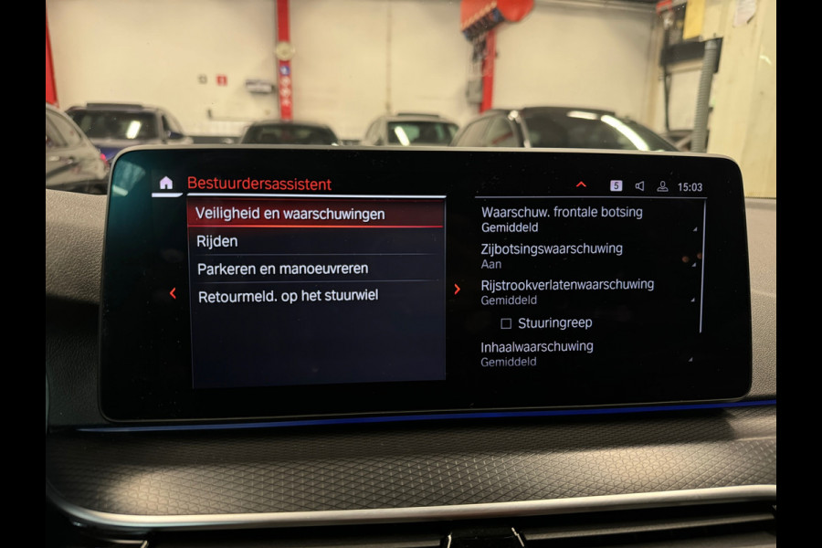 BMW 5 Serie Touring 530i High Ex M Sport Pano|Memory|Laser