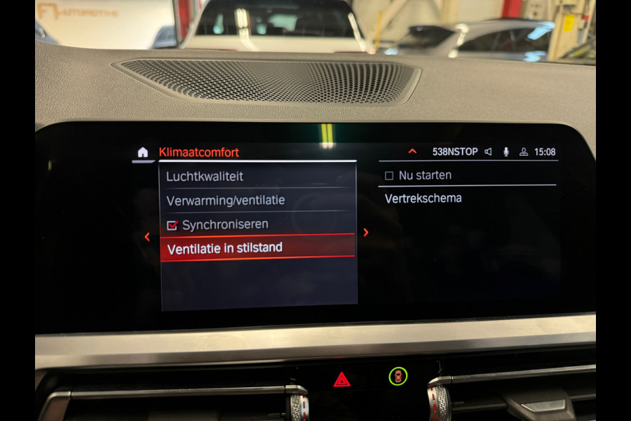 BMW 3 Serie Touring 330i High Executive Pano|HuD|H/K|Memory