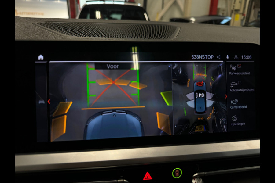 BMW 3 Serie Touring 330i High Executive Pano|HuD|H/K|Memory