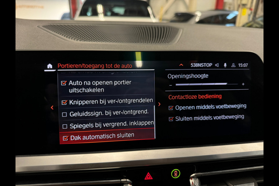 BMW 3 Serie Touring 330i High Executive Pano|HuD|H/K|Memory