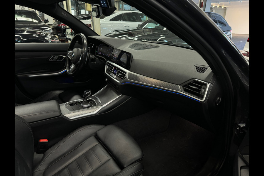 BMW 3 Serie Touring 330i High Executive Pano|HuD|H/K|Memory