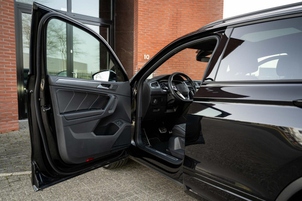 Volkswagen Tiguan 1.4 TSI eHybrid R-Line Blackstyle 360° DCC Pano