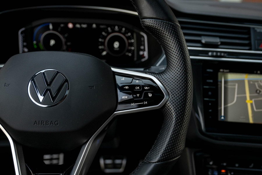 Volkswagen Tiguan 1.4 TSI eHybrid R-Line Blackstyle 360° DCC Pano