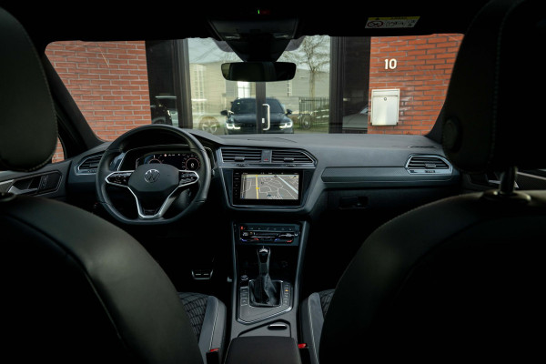 Volkswagen Tiguan 1.4 TSI eHybrid R-Line Blackstyle 360° DCC Pano