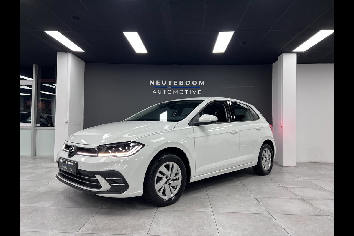 Volkswagen Polo 1.0 TSI Highline|Carplay|Virtual| IQ-Light |