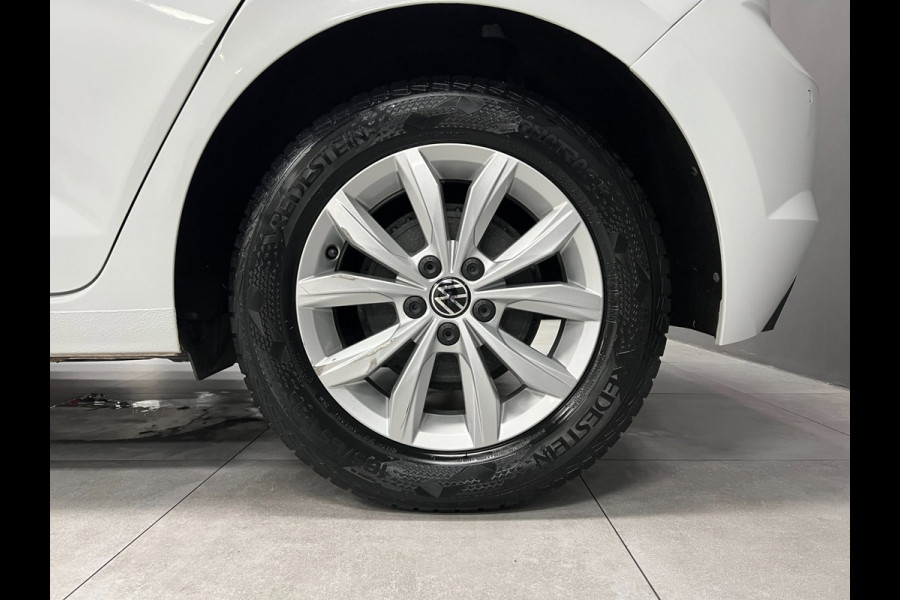 Volkswagen Polo 1.0 TSI Highline | Carplay | PDC | Clima |