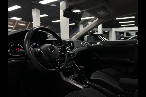 Volkswagen Polo 1.0 TSI Highline | Carplay | PDC | Clima |