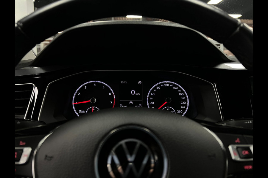 Volkswagen Polo 1.0 TSI Highline | Carplay | PDC | Clima |