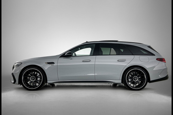 Mercedes-Benz E-Klasse Estate Mercedes-AMG 53 4MATIC+ Night Pakket 1+2 | Panoramadak | 21 Inch AMG Velgen | Burmester® | Trekhaak | AMG Real Performance Sound. Inclusief 24 maanden MB Certified garantie voor Europa.