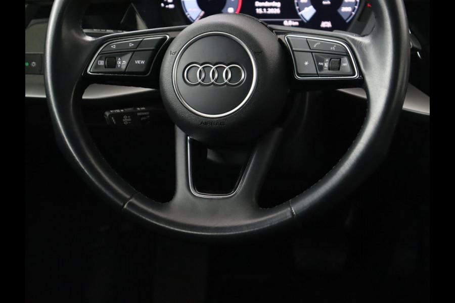 Audi A3 30 TFSI Pro Line | Carplay | Full LED | Climate control | Cruise control | Audi Sound | Bluetooth | Parkeerhulp