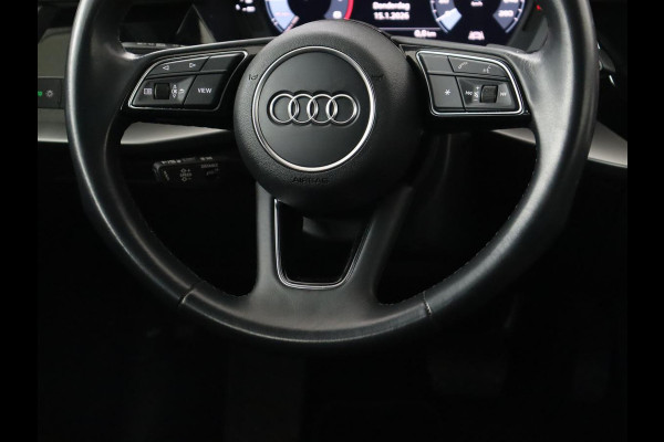 Audi A3 30 TFSI Pro Line | Carplay | Full LED | Climate control | Cruise control | Audi Sound | Bluetooth | Parkeerhulp