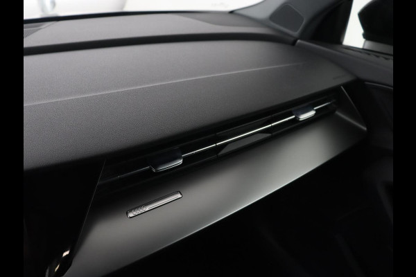 Audi A3 30 TFSI Pro Line | Carplay | Full LED | Climate control | Cruise control | Audi Sound | Bluetooth | Parkeerhulp