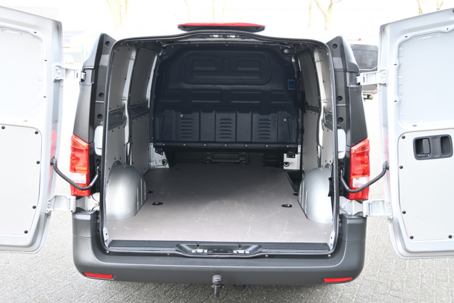 Mercedes-Benz Vito 114 CDI L2 Camera, Trekhaak, Achterdeuren
