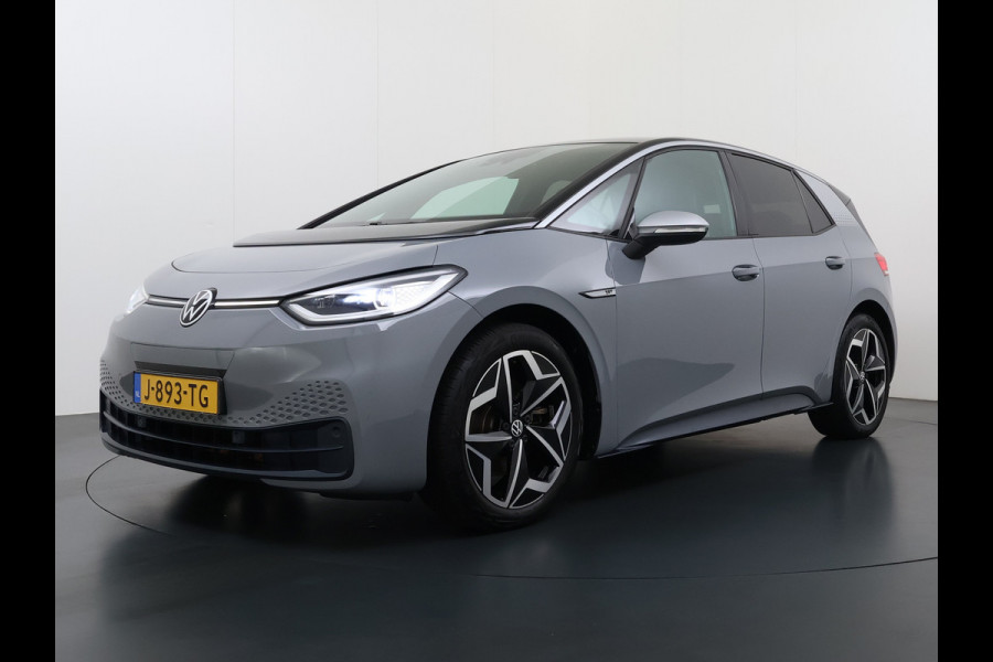 Volkswagen ID.3 First Plus 62kWh Navi-Pro Adap.Cruise Camera Matrix led 19" Ecc Apple Carplay Android Auto SOH 86% Stoel+Stuurverwarming Lmv Privacy Glas Keyless Rijstrooksensor 1e Eigenaar Origineel Nederlandse Auto