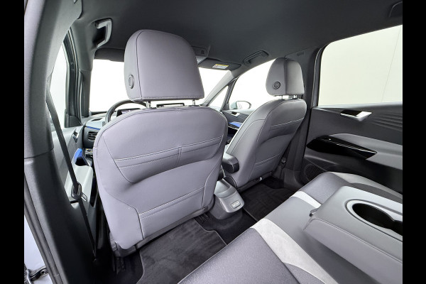 Volkswagen ID.3 First Plus 62kWh Navi-Pro Adap.Cruise Camera Matrix led 19" Ecc Apple Carplay Android Auto SOH 86% Stoel+Stuurverwarming Lmv Privacy Glas Keyless Rijstrooksensor 1e Eigenaar Origineel Nederlandse Auto