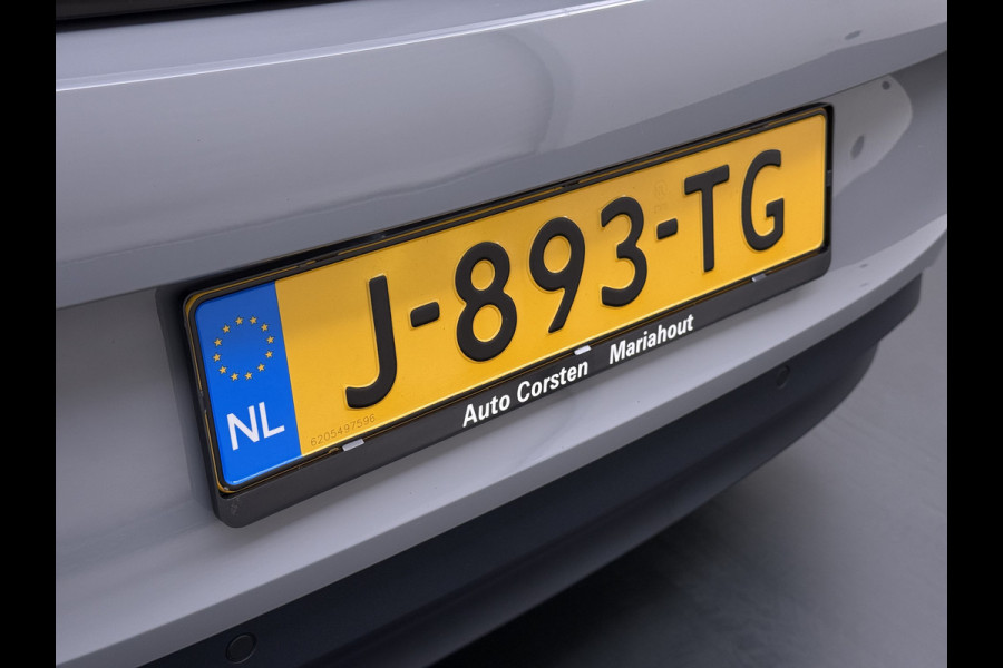 Volkswagen ID.3 First Plus 62kWh Navi-Pro Adap.Cruise Camera Matrix led 19" Ecc Apple Carplay Android Auto SOH 86% Stoel+Stuurverwarming Lmv Privacy Glas Keyless Rijstrooksensor 1e Eigenaar Origineel Nederlandse Auto