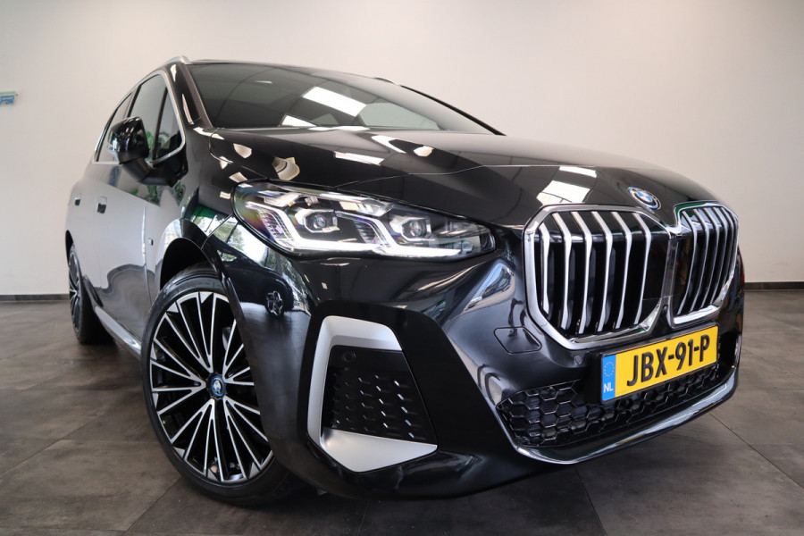 BMW 2 Serie Active Tourer M-Sport 225e xDrive HUD Keyless Go/Start 360 camera LED 24 maanden garantie mogelijk (*vraag naar de voorwaarden)