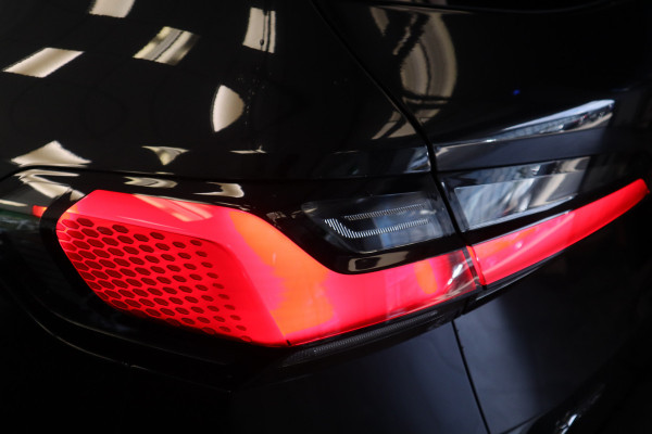 BMW 2 Serie Active Tourer M-Sport 225e xDrive HUD Keyless Go/Start 360 camera LED 24 maanden garantie mogelijk (*vraag naar de voorwaarden)