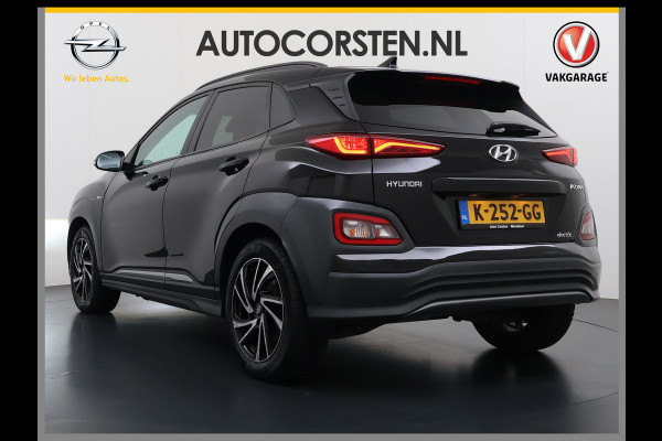 Hyundai Kona EV 64kWh 204pk SOH 100% Premium Schuif-/Kanteldak Leer Warmtepomp Head-Up Display Apple Carplay Android Navi Camera Elektr.Stoel Pdc Subwoofer Bluetooth Dodehoek detector Privacy Glas Rijstrooksensor 1e Eigenaar Origineel Nederlandse Auto Volledig Dealeronderhouden