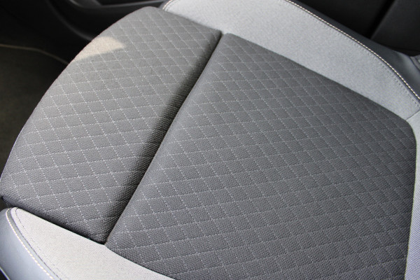 Opel Grandland X 1.6 Turbo Ultimate | Trekhaak | BLIS | Carplay | Navigatie | Trekhaak |