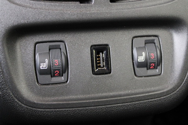 Opel Grandland X 1.6 Turbo Ultimate | Trekhaak | BLIS | Carplay | Navigatie | Trekhaak |