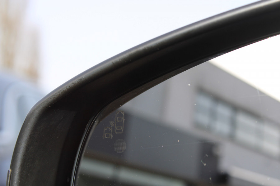 Opel Grandland X 1.6 Turbo Ultimate | Trekhaak | BLIS | Carplay | Navigatie | Trekhaak |