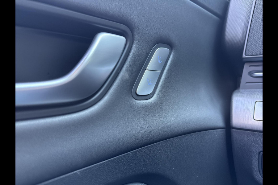 Hyundai KONA ELECTRIC Premium 65.4 kWh Bose audio | Elektrische stoelen / Memory functie | 360 camera | Head-up display