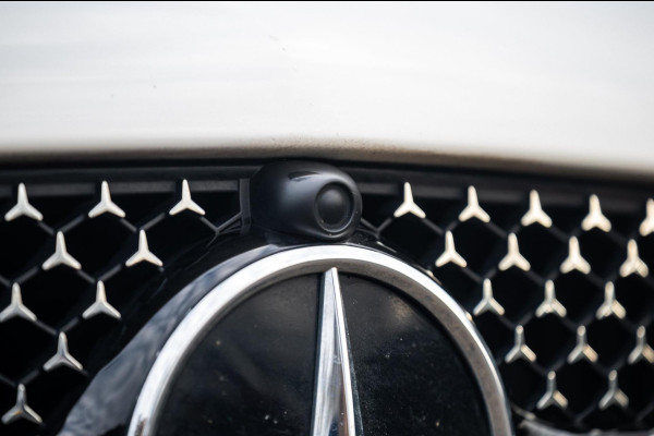 Mercedes-Benz C-Klasse Estate 300 e Luxury Line i phev I Leder I Carplay I Digital Light I AMG I Dealeronderhouden I