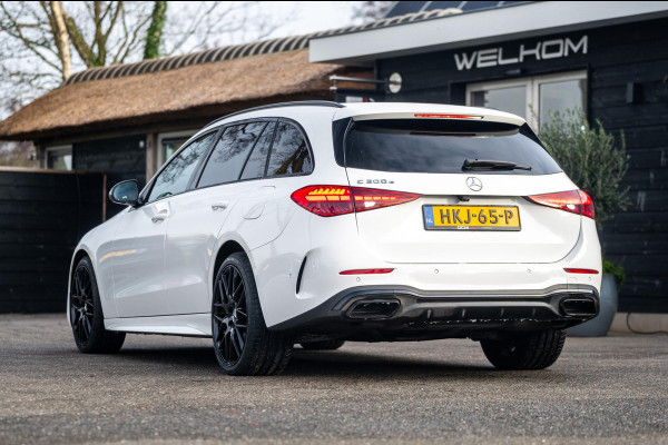 Mercedes-Benz C-Klasse Estate 300 e Luxury Line i phev I Leder I Carplay I Digital Light I AMG I Dealeronderhouden I