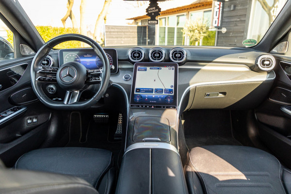 Mercedes-Benz C-Klasse Estate 300 e Luxury Line i phev I Leder I Carplay I Digital Light I AMG I Dealeronderhouden I