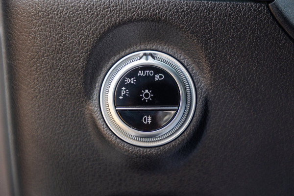 Mercedes-Benz C-Klasse Estate 300 e Luxury Line i phev I Leder I Carplay I Digital Light I AMG I Dealeronderhouden I