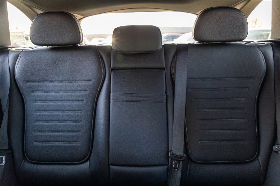 Mercedes-Benz C-Klasse Estate 300 e Luxury Line i phev I Leder I Carplay I Digital Light I AMG I Dealeronderhouden I