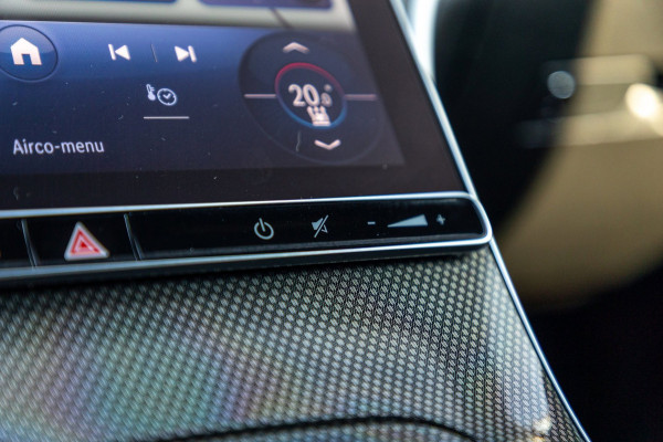 Mercedes-Benz C-Klasse Estate 300 e Luxury Line i phev I Leder I Carplay I Digital Light I AMG I Dealeronderhouden I