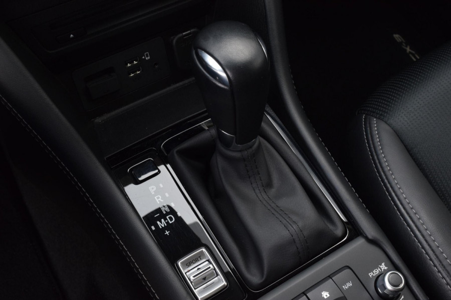 Mazda CX-3 2.0 Luxury|Carplay|HUD|Cam.|Trekhaak