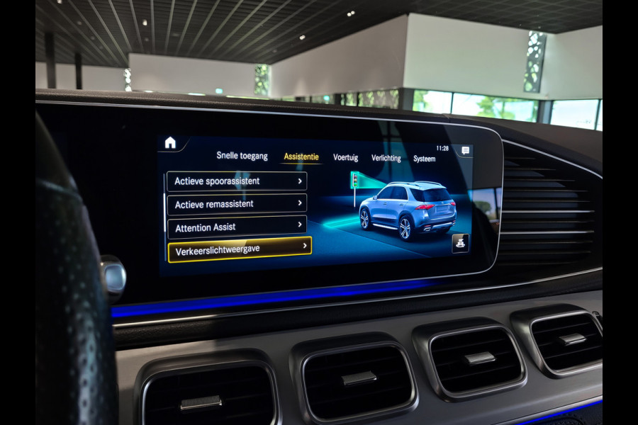 Mercedes-Benz GLE 400 d 4-M AMG Night|Luchtvering|Panorama|HUD|Standkachel|Burmester|Trekhaak|22"