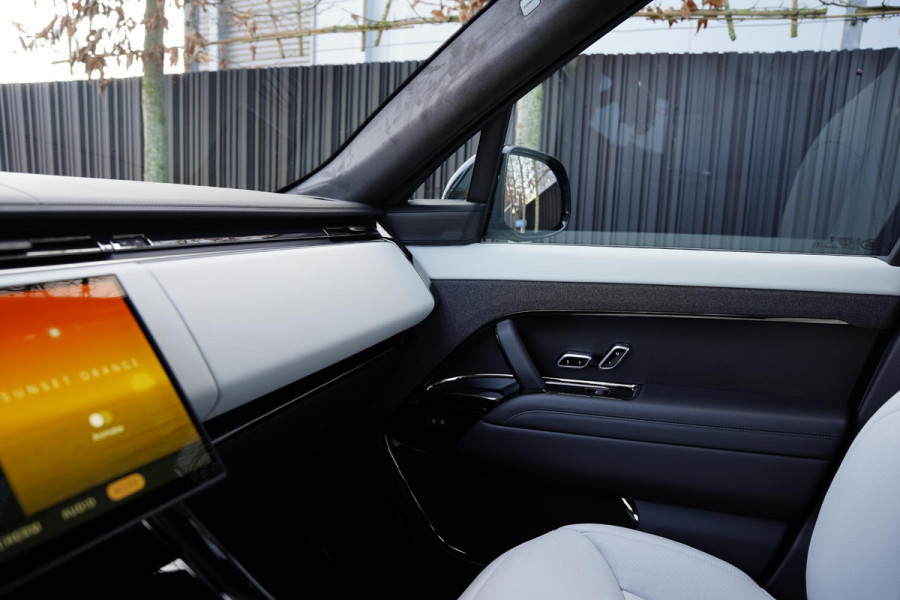 Land Rover Range Rover Sport P550e Autobiography GERESERVEERD