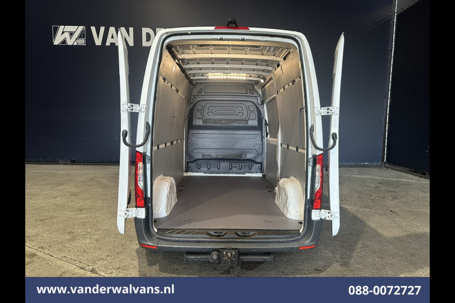 Mercedes-Benz Sprinter 214 CDI 143pk L2H2 Euro6 Airco | Camera | Apple Carplay | Cruisecontrol | Trekhaak Android Auto, Stoelverwarming, Parkeersensoren, Bijrijdersbank