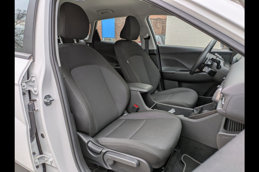 Hyundai Kona 1.6 GDI HEV Comfort |Navi|Camera|Keyless-Entry|Trekhaak|Lane-Assist|LED|6000km