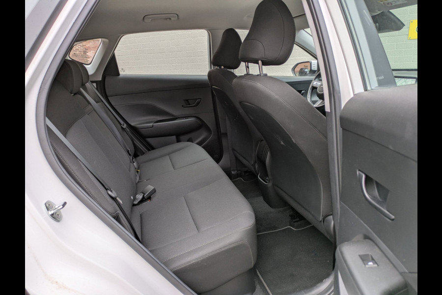 Hyundai Kona 1.6 GDI HEV Comfort |Navi|Camera|Keyless-Entry|Trekhaak|Lane-Assist|LED|6000km