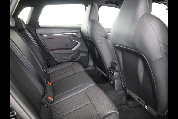 Audi A3 Sportback 40 TFSI e S edition 204 pk S-tronic | Verlengde garantie | Navigatie | Panoramadak | Parkeersensoren (Park assist) | Achteruitrijcamera | Stoelverwarming | S-Line |