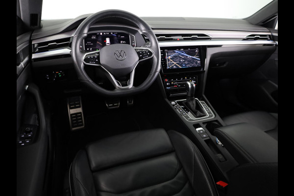 Volkswagen Arteon 1.4 TSI eHybrid R-Line Business 218 pk Automaat (DSG) | Navigatie | Panoramadak | Trekhaak (wegklapbaar) | Parkeersensoren (Park assist) | Rondomzicht camera | Lederen bekleding | Stoelverwarming v/a | R-Line |