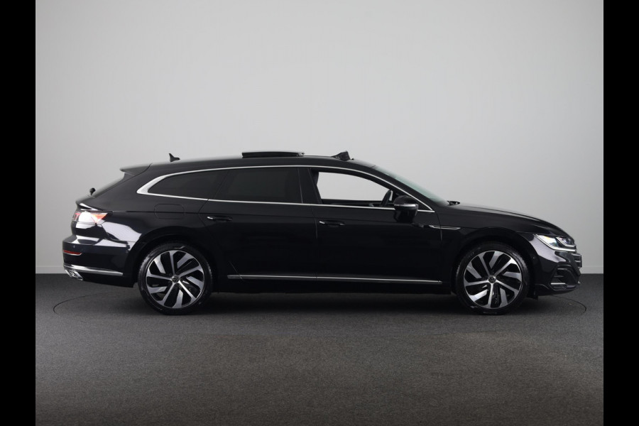 Volkswagen Arteon 1.4 TSI eHybrid R-Line Business 218 pk Automaat (DSG) | Navigatie | Panoramadak | Trekhaak (wegklapbaar) | Parkeersensoren (Park assist) | Rondomzicht camera | Lederen bekleding | Stoelverwarming v/a | R-Line |